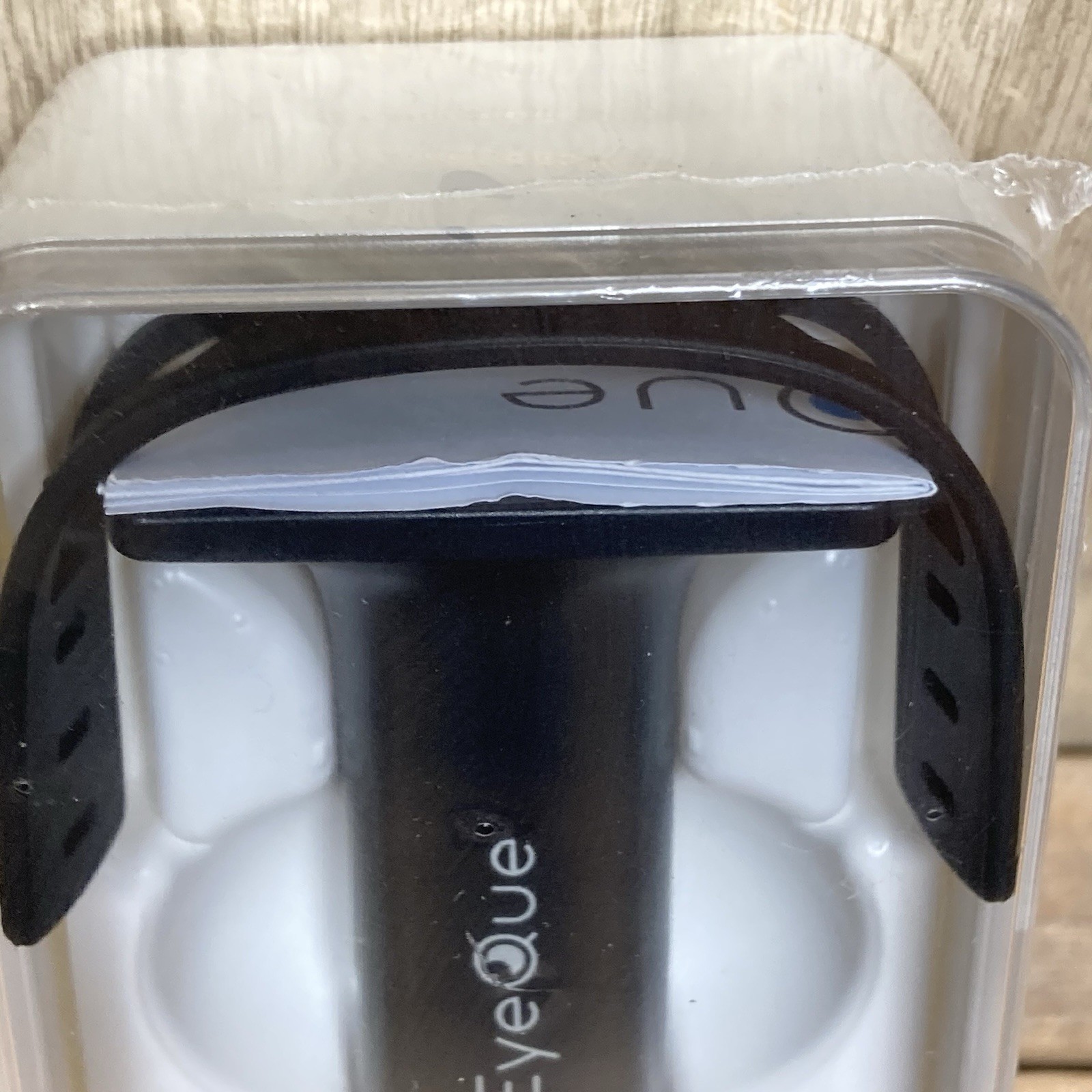 EyeQue Personal Vision Tracker Ophthalmic Refractometer Home Test