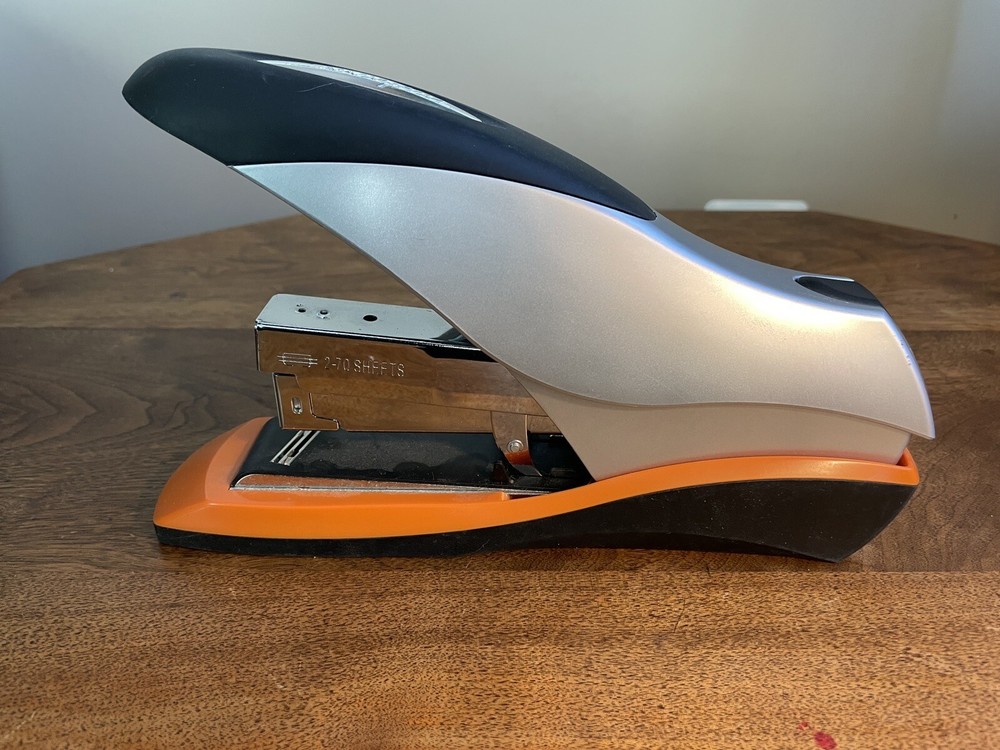Swingline 2-70 Sheets Optima 8767x Heavy Duty Stapler