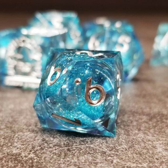 Sage's Spirits - Ice Spirits Liquid Core Sharp Edge Resin Dice Set