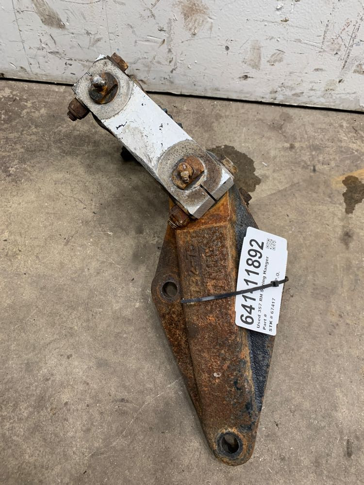 2005 Peterbilt 357 Suspension Bracket (641-11892)