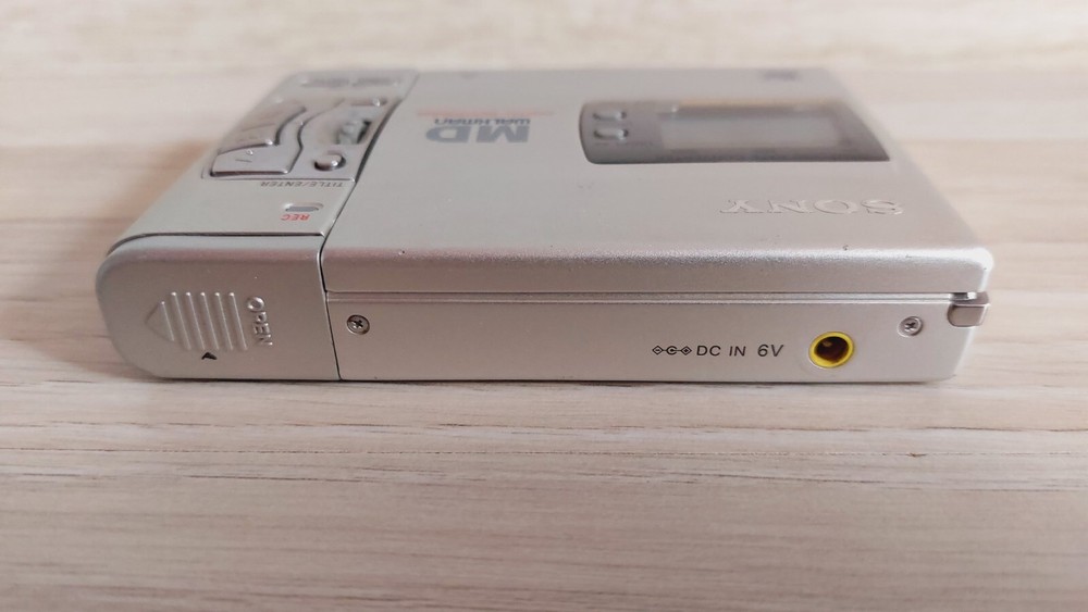 Sony MZ-R 50 MiniDisc Recorder