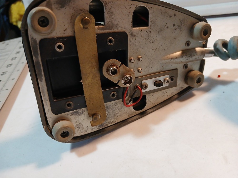 Vintage Turner SSB +2 Transistorized Desktop CB Ham Desk Microphone Untested