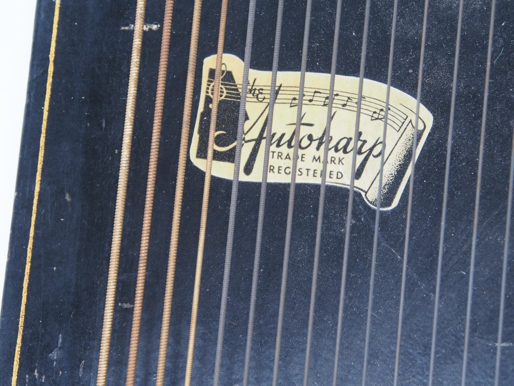 Oscar Schmidt 36 String Autoharp Vintage Instrument String READ!!!
