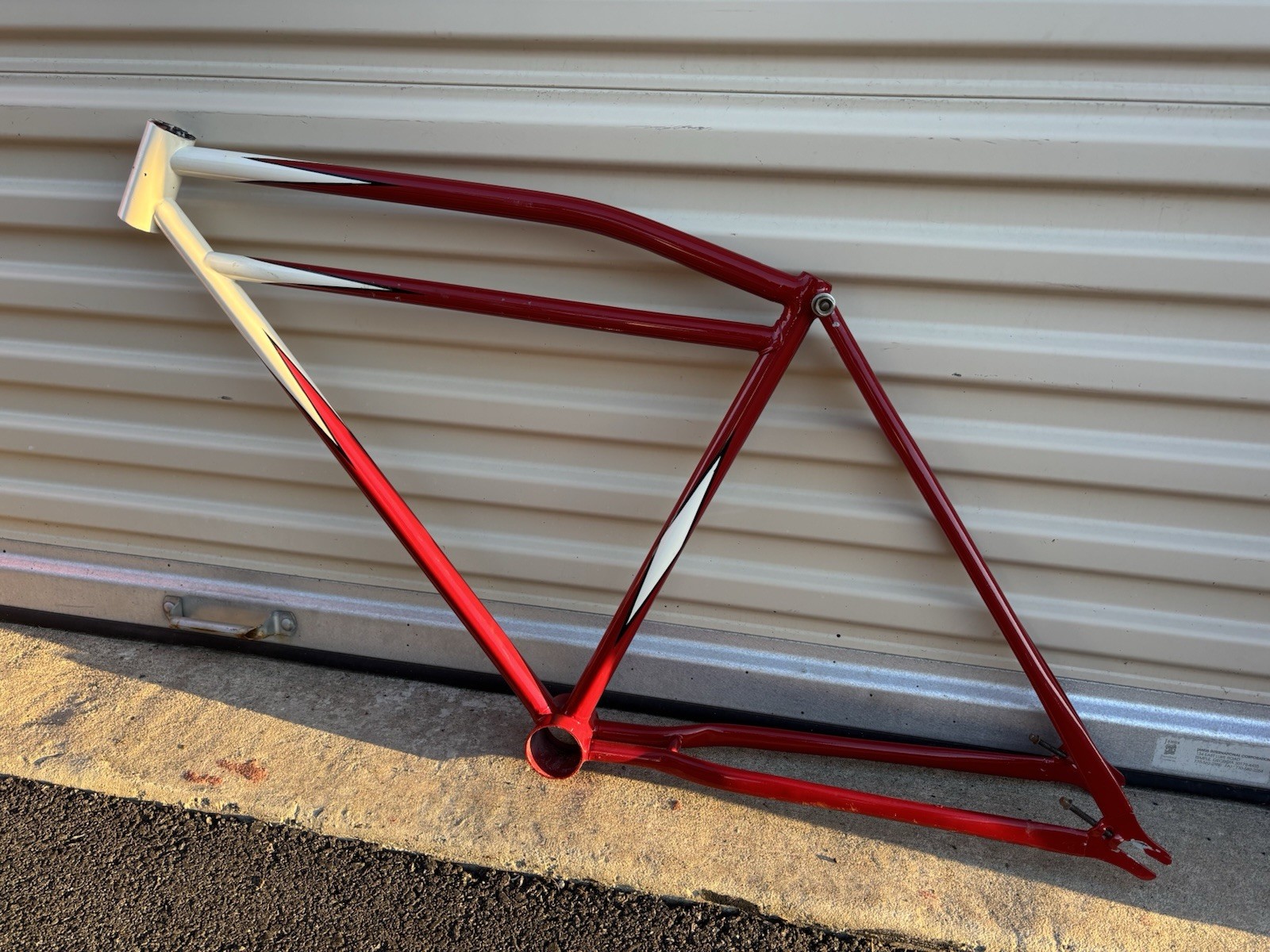 ANTIQUE 1920'S CIRCA UNIDENTIFIED 28" RESTORED MOTORBIKE BICYCLE FRAME SET