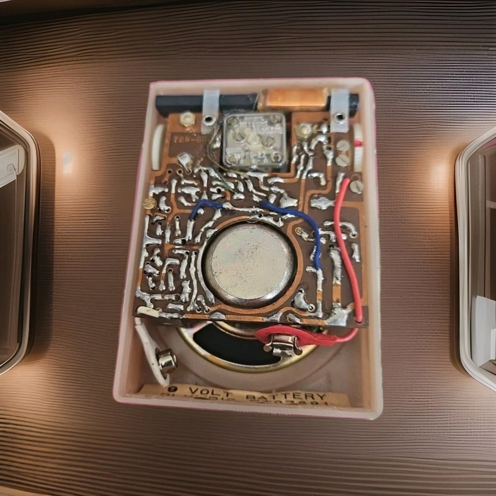 Olympic Model 780 Transistor Radio and Display Case
