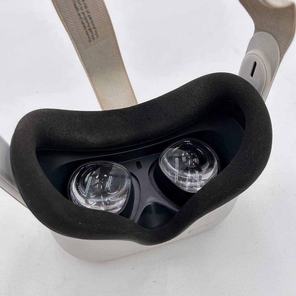 Meta Quest 2 256GB VR System KW49CM