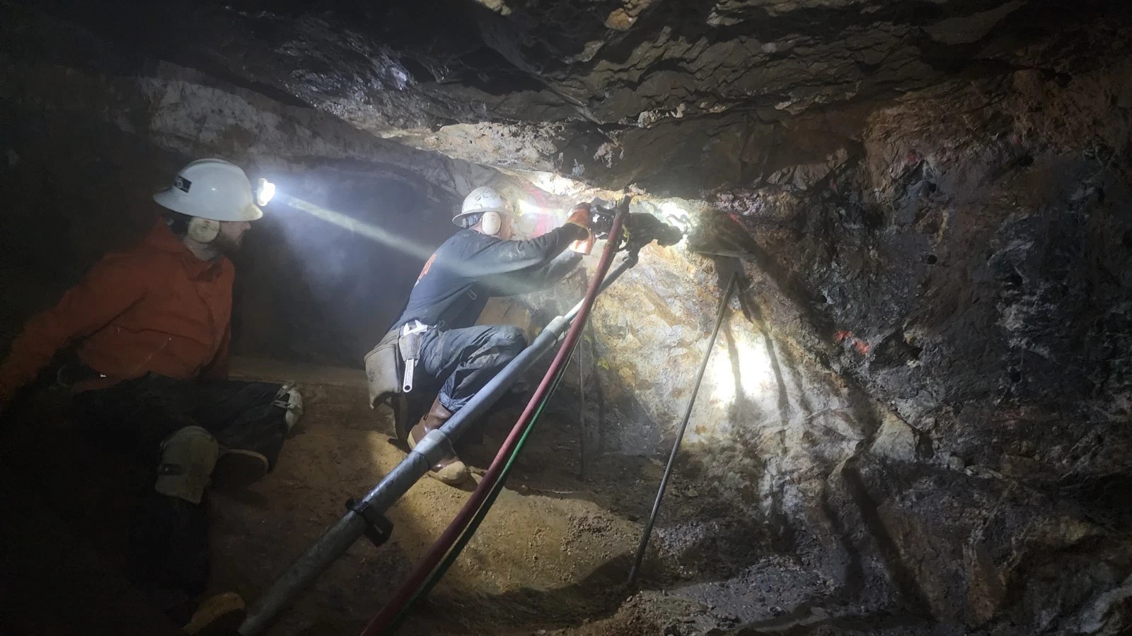 Reprocessed Smelting Slag (Gold/Silver Recovery), Approx. 1 gallon