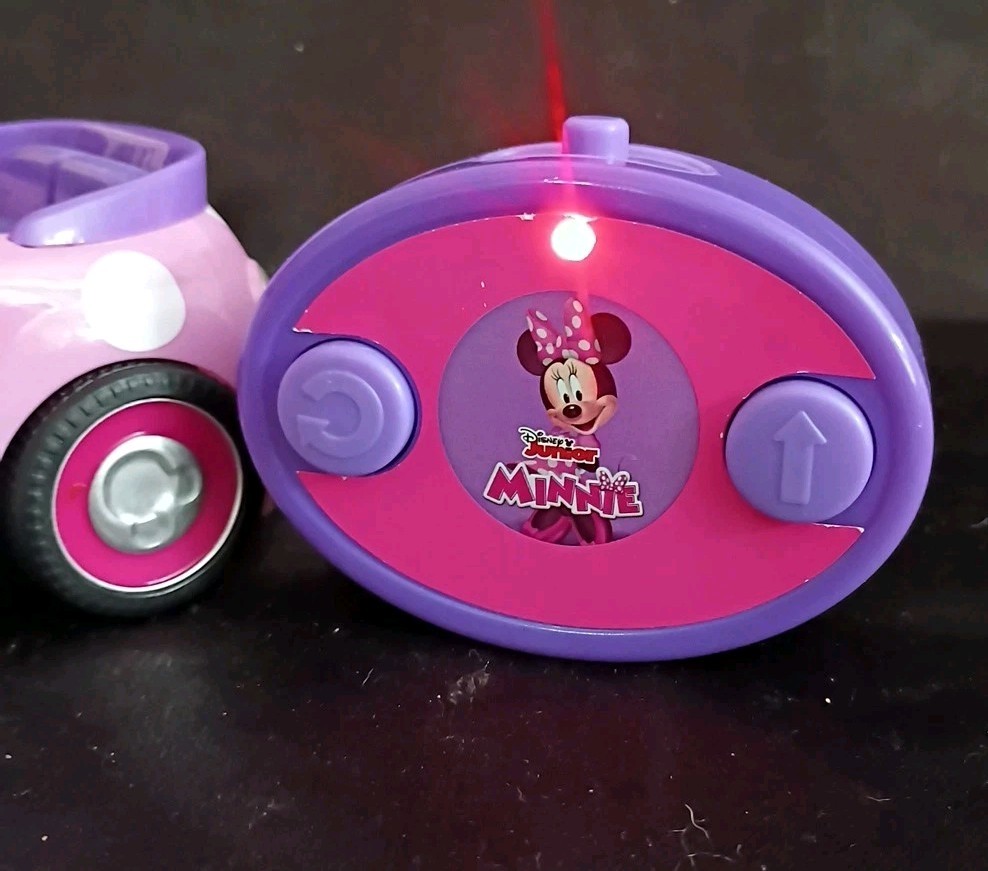 Minnie Mouse Roadster Remote Control Car-Works!
