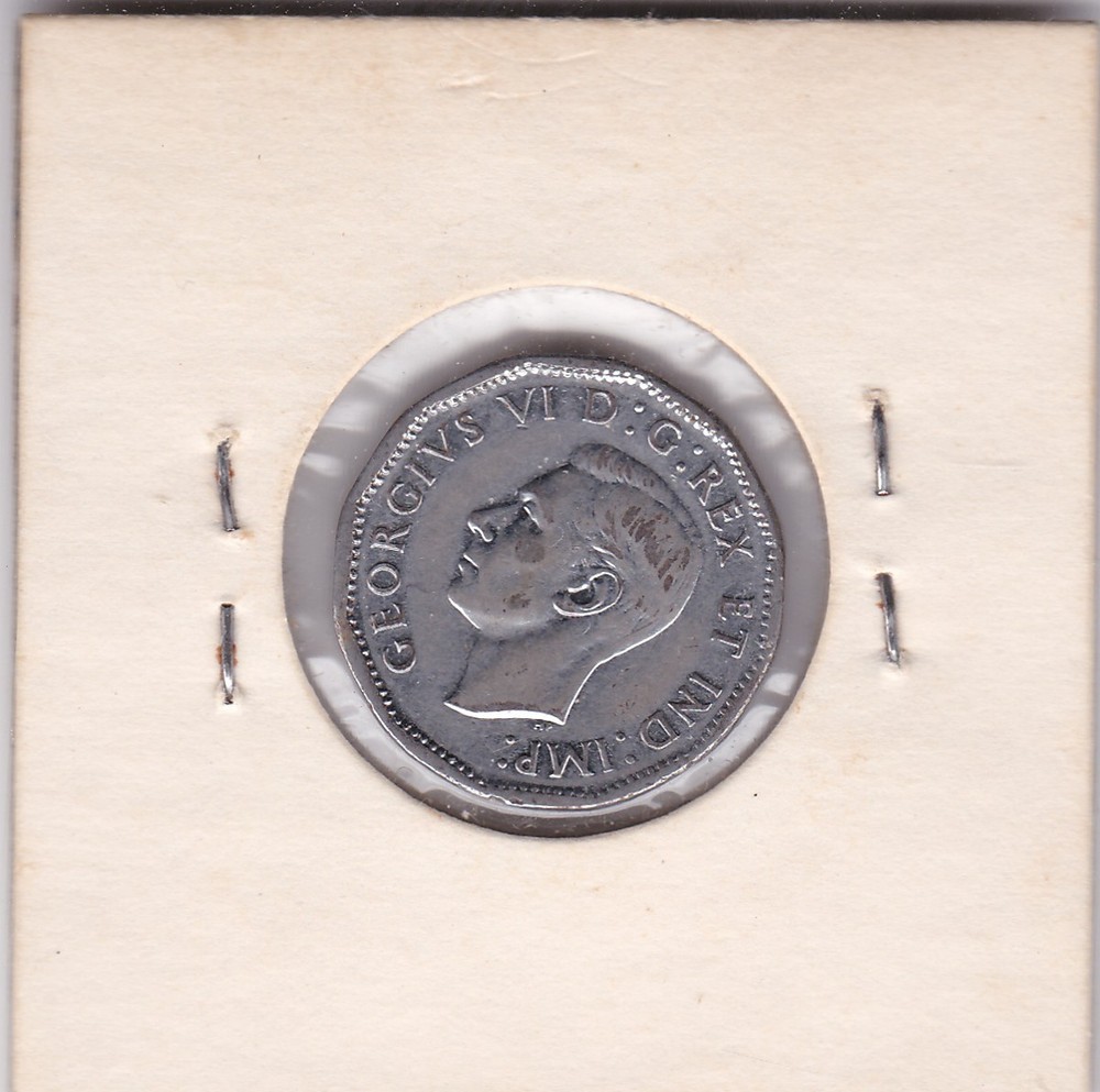1945 Canada 5 Cents L-4