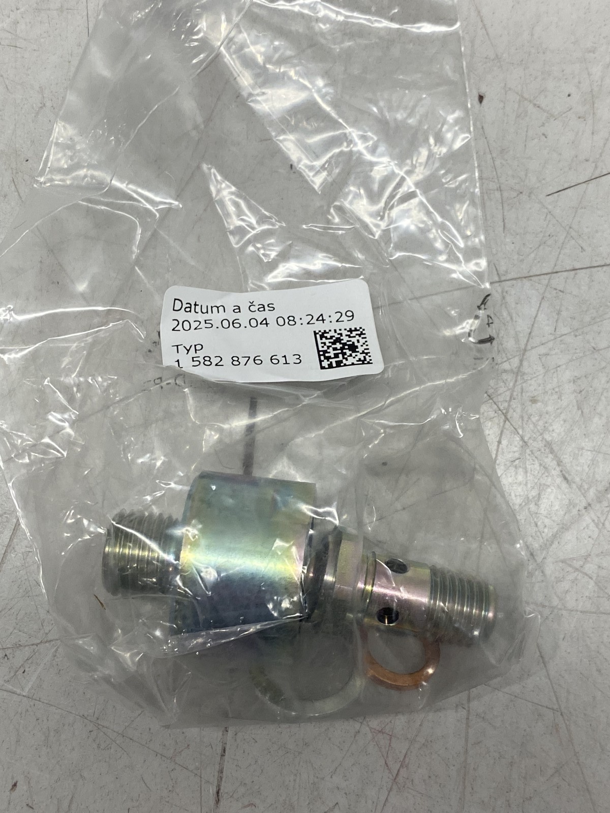 Bosch High Output Fuel Pump For Porsche 0580464200