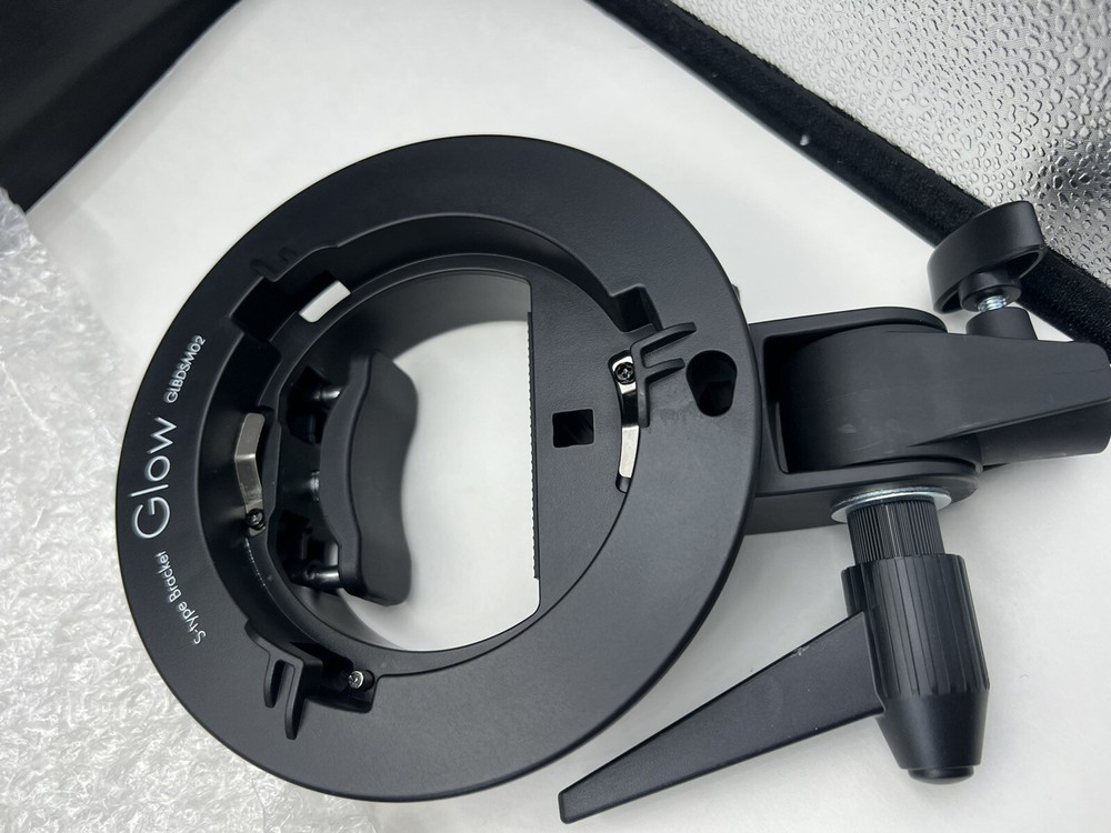 bowens s type mount adapter for speed light glow by flashpoint