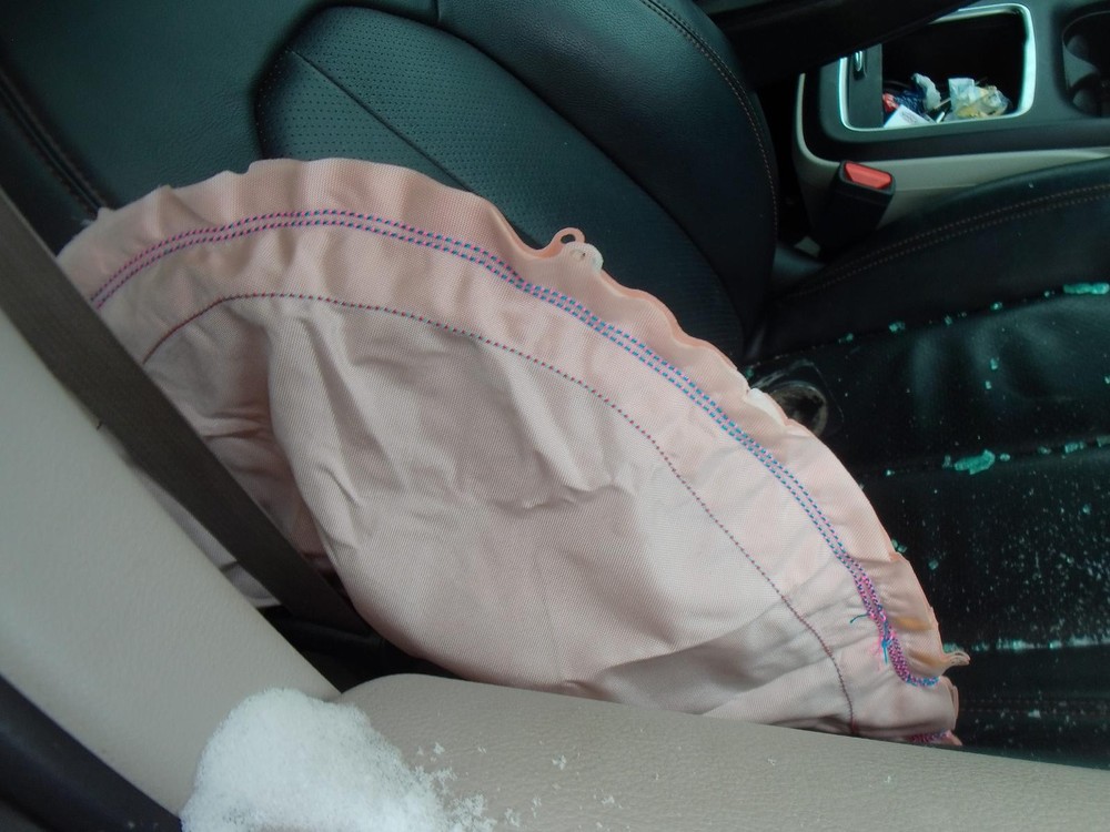 Used Telematics Interface Module fits: 2017 Chrysler Pacifica Communication tele