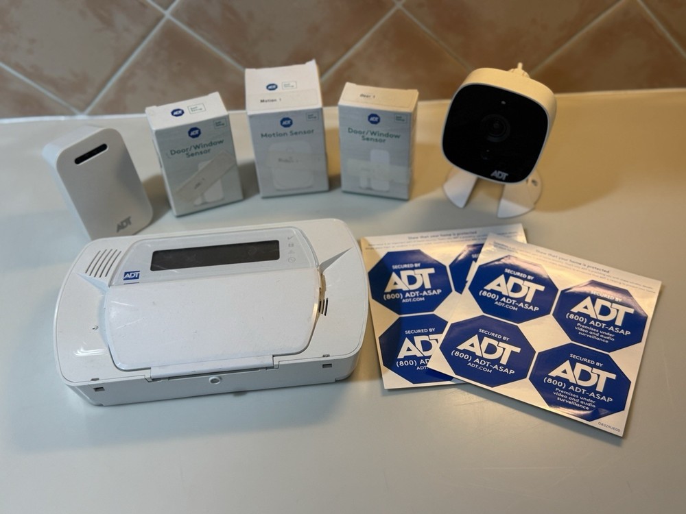 ADT Security System Bundle Panel + Camera + Sensors + Gateway + Stickers (Read)