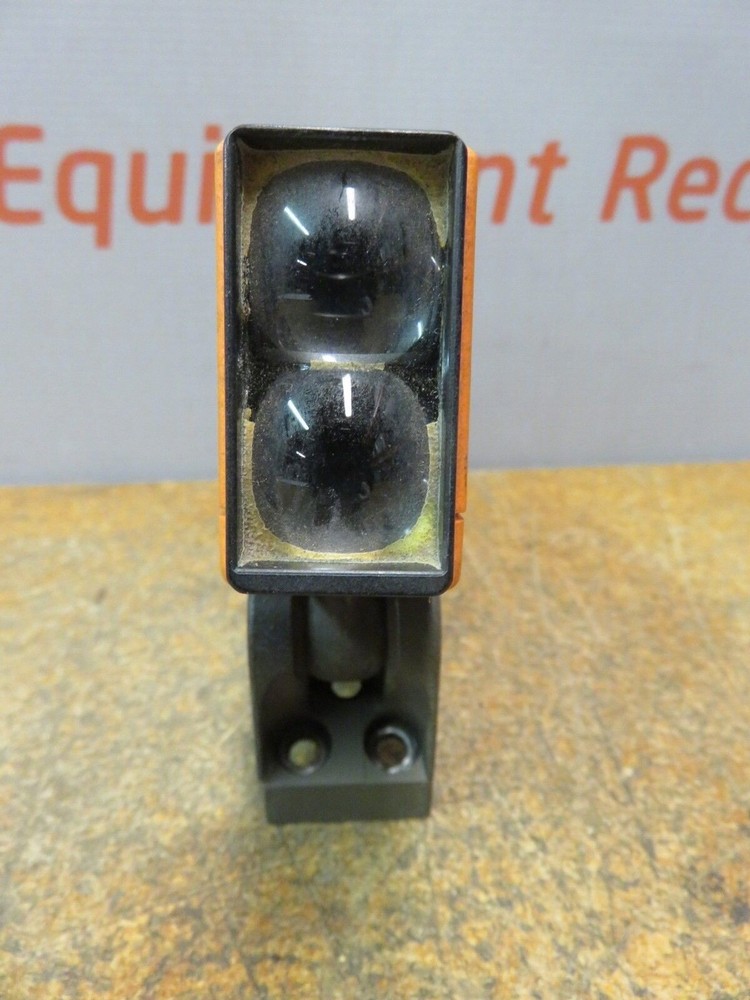 IFM 8201ARX2APXX Capacitive Position Beam Sensor