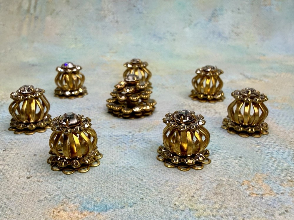 7 Exquisite Swarovski Components