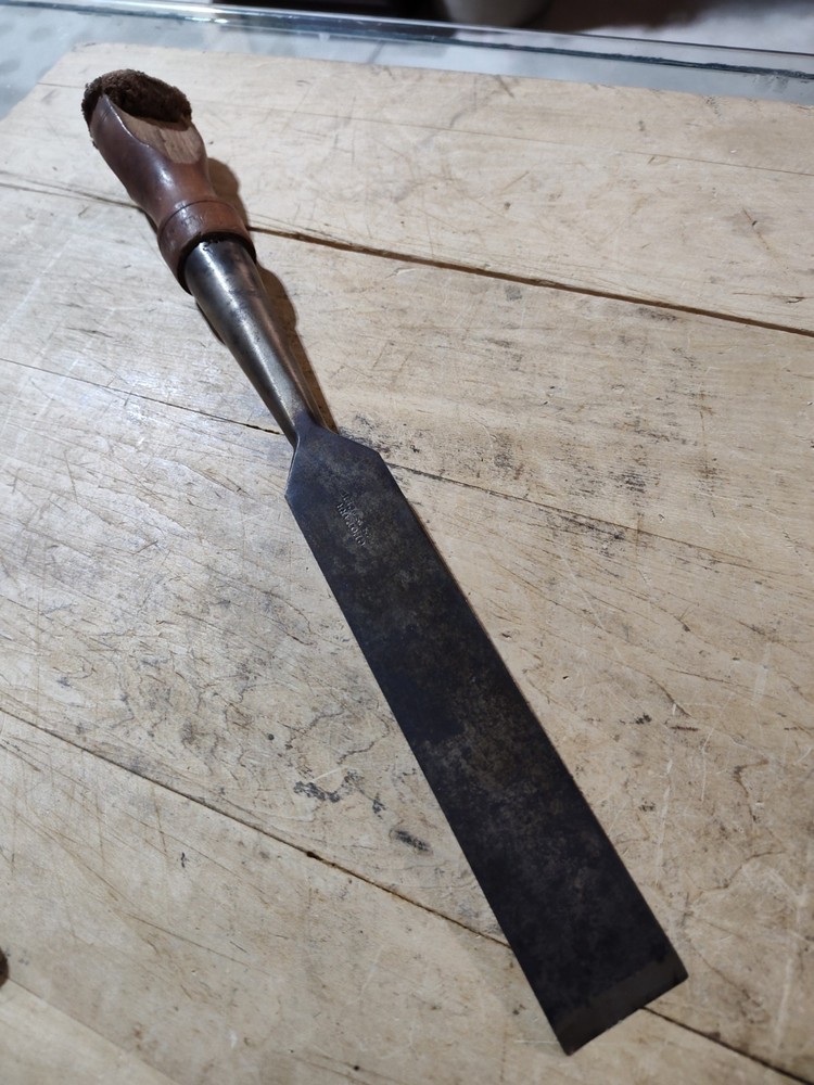 Antique Geo Parr 1-1/4" Square Edge Socket Chisel Timber Framing