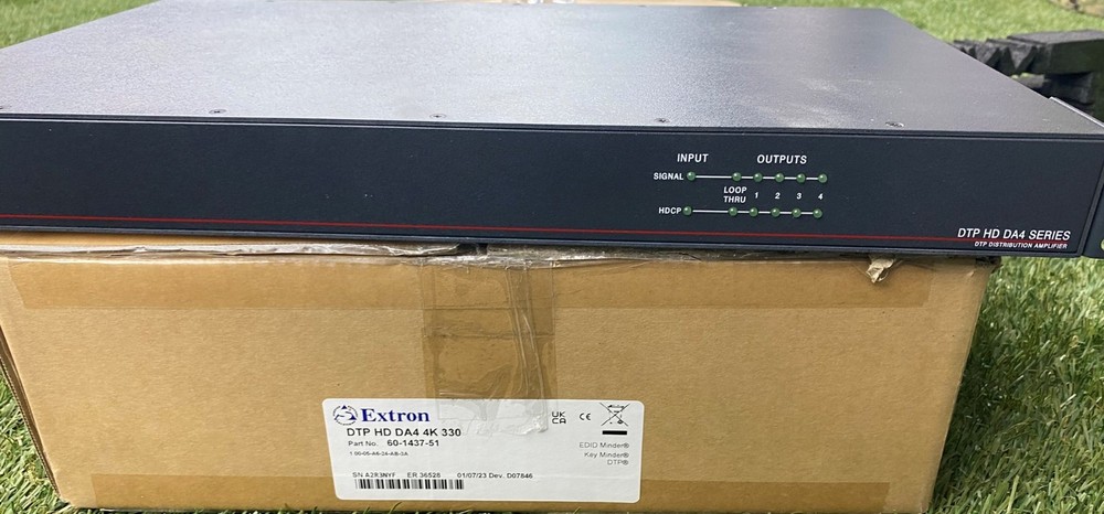 Extron DTP Distribution Amplifier and DTP Receivers
