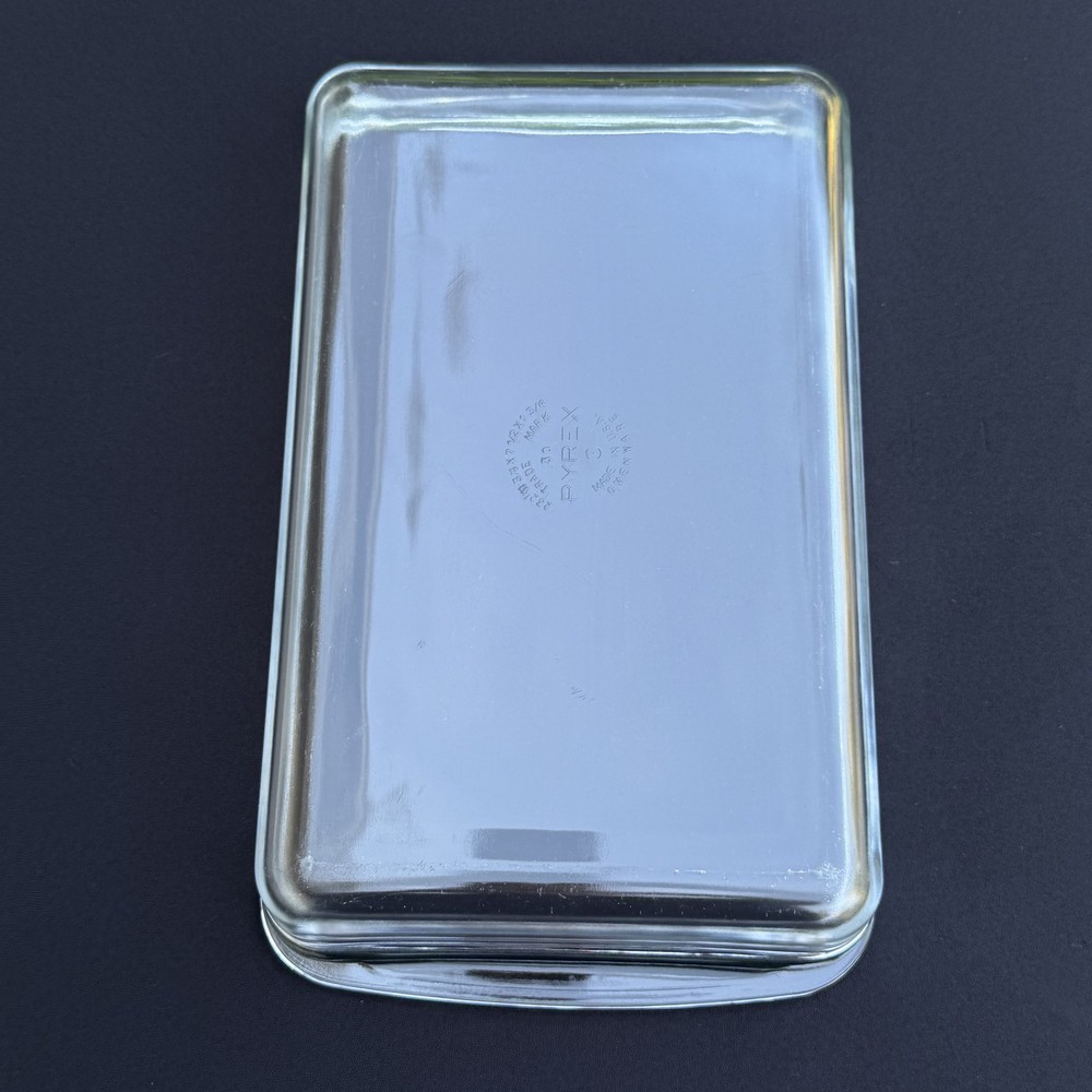 Pyrex Glass Baking Dish Pan 2.2 QT 2L 232 Made In USA Rectangular Clear Handles