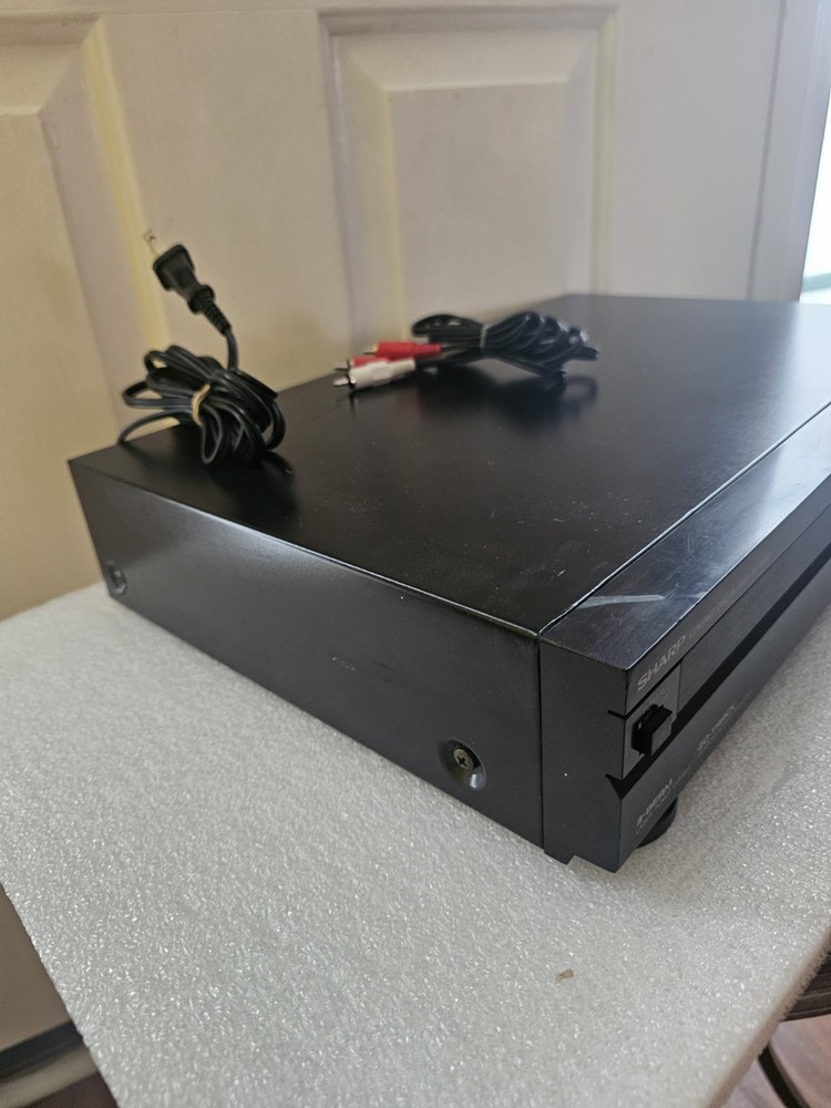 Sharp DX-R750 Single Compact Disc Player Made in Japan TESTED
