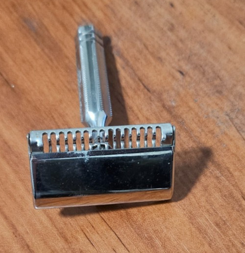 Ever-Ready vintage razor