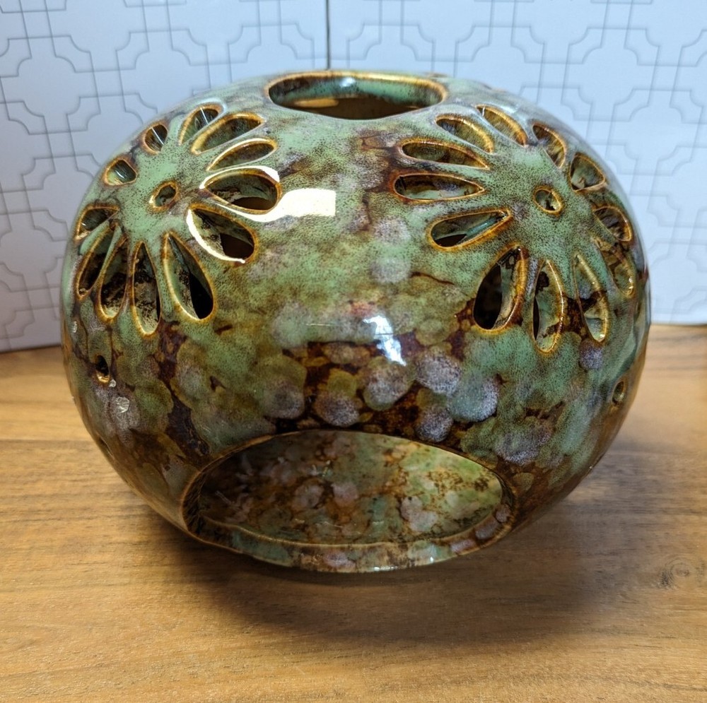 Cabo Hand Glazed Ceramic Tealight Holder