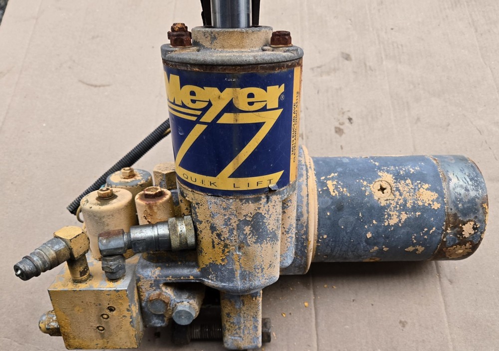Meyer E-60 Snow Plow Pump