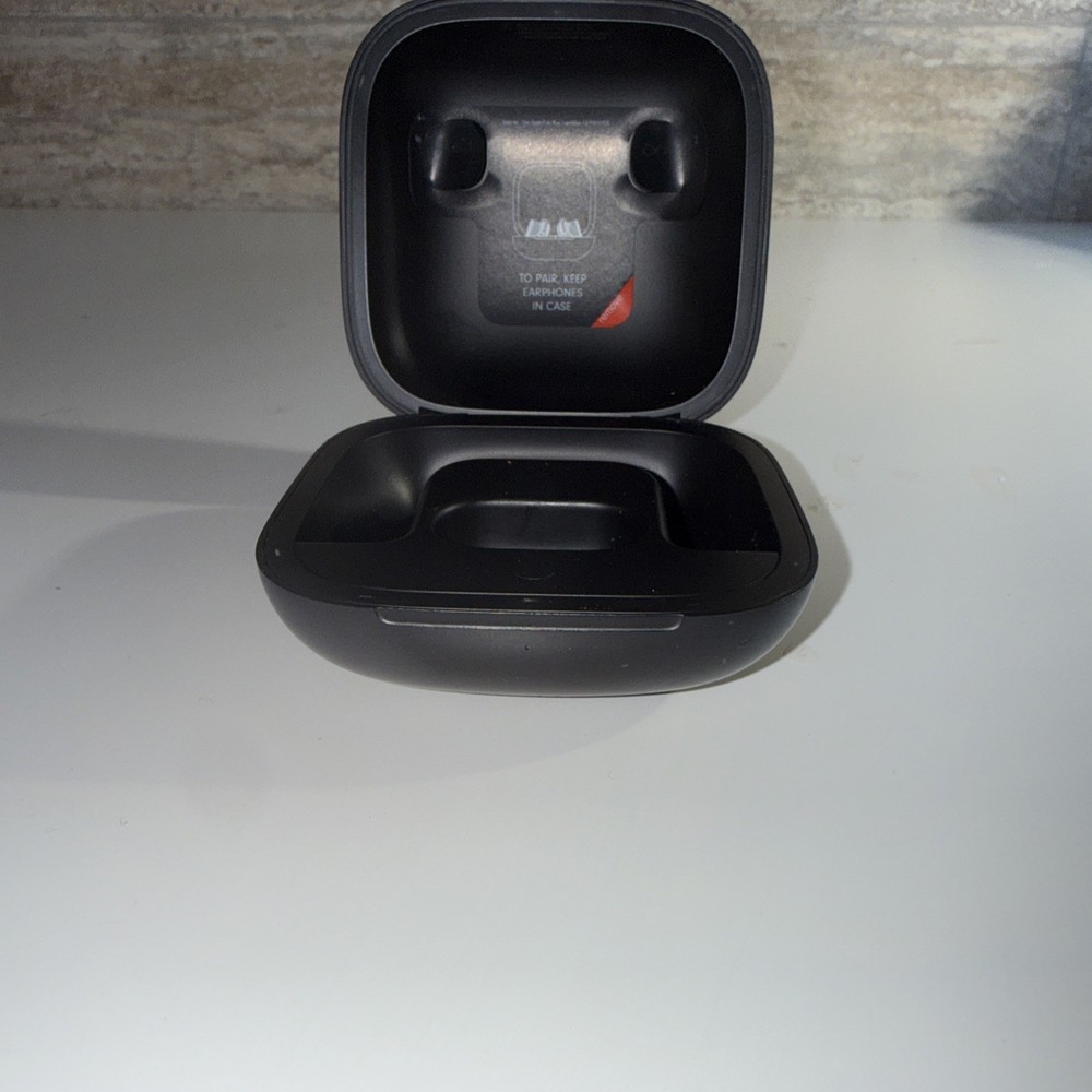 Black Beats Charging Case Only