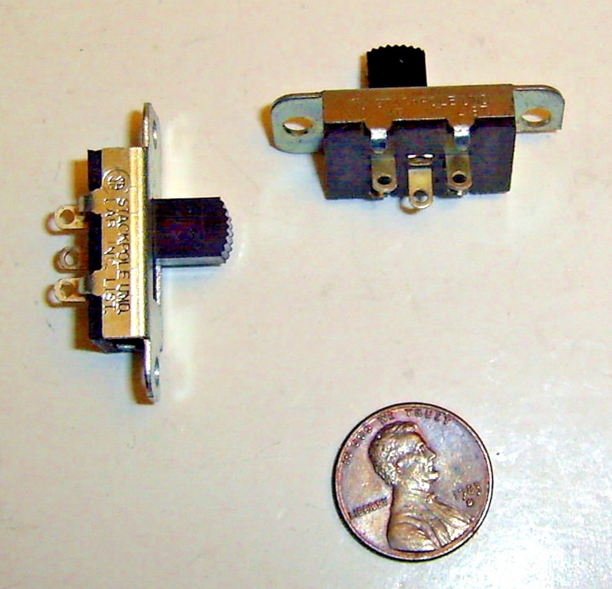 STACKPOLE SLIDE MOMENTARY SWITCH 6A/125Vac or 1A/125Vdc (Qty. 1)