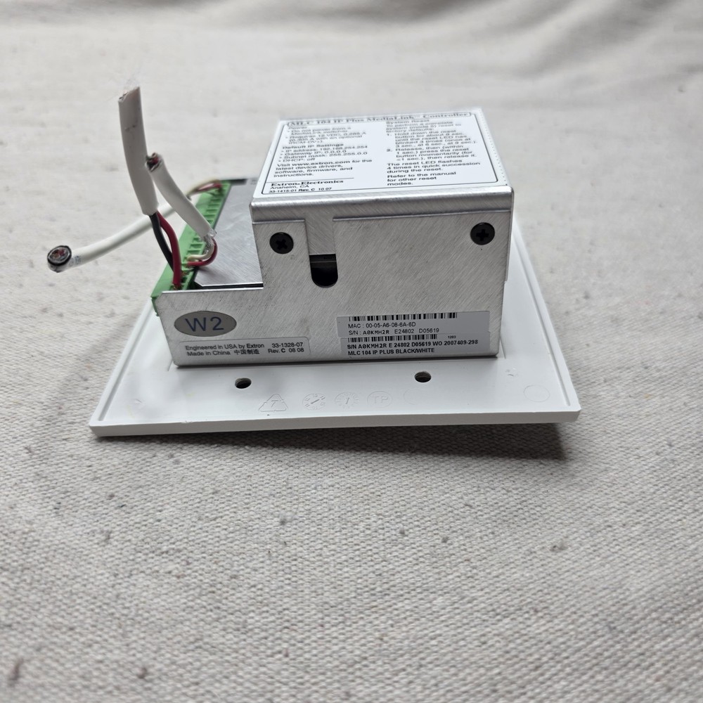 Extron Electronics MLC 104 IP Plus MediaLink Button Controller