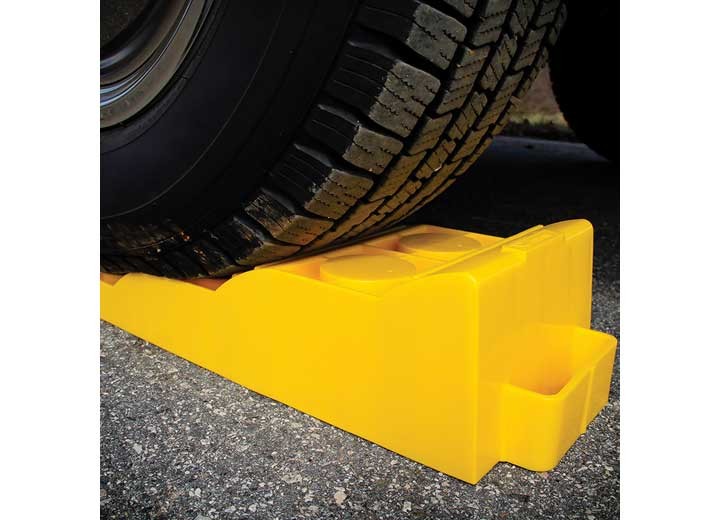 Camco 44573 Tri-Leveler, Yellow