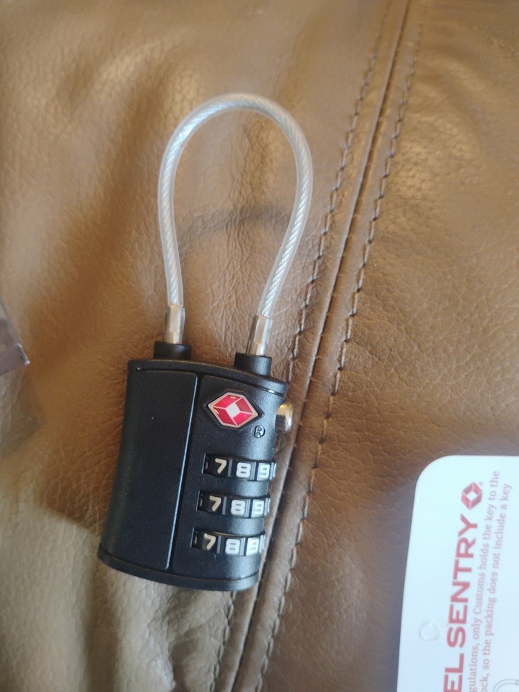 Travel Sentry Lock King Hard Case