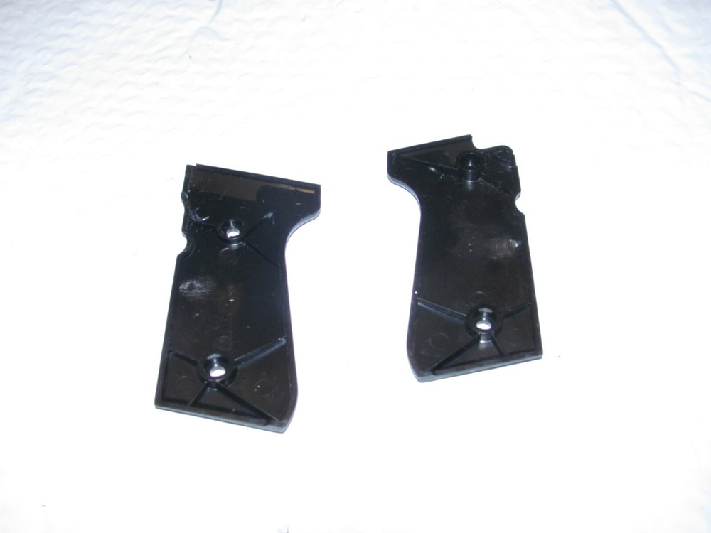 Daisy Powerline 340 - Grips, Black Plastic Used