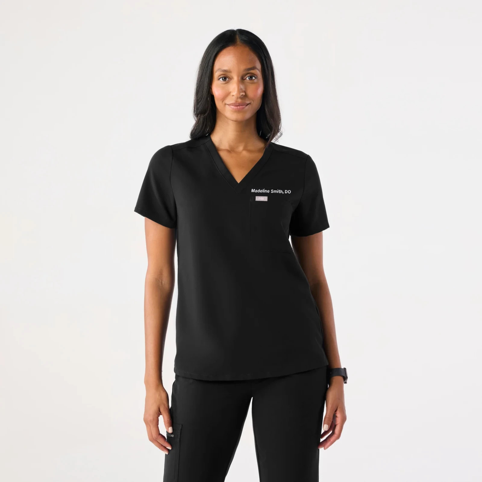 NEW FIGS Catarina One-Pocket Scrub Top & Zamora Jogger Pants Set – Black
