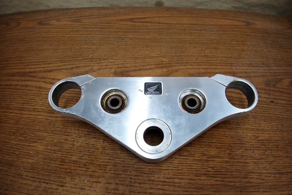 2005 HONDA VT750CD TRIPLE TREE UPPER CLAMP