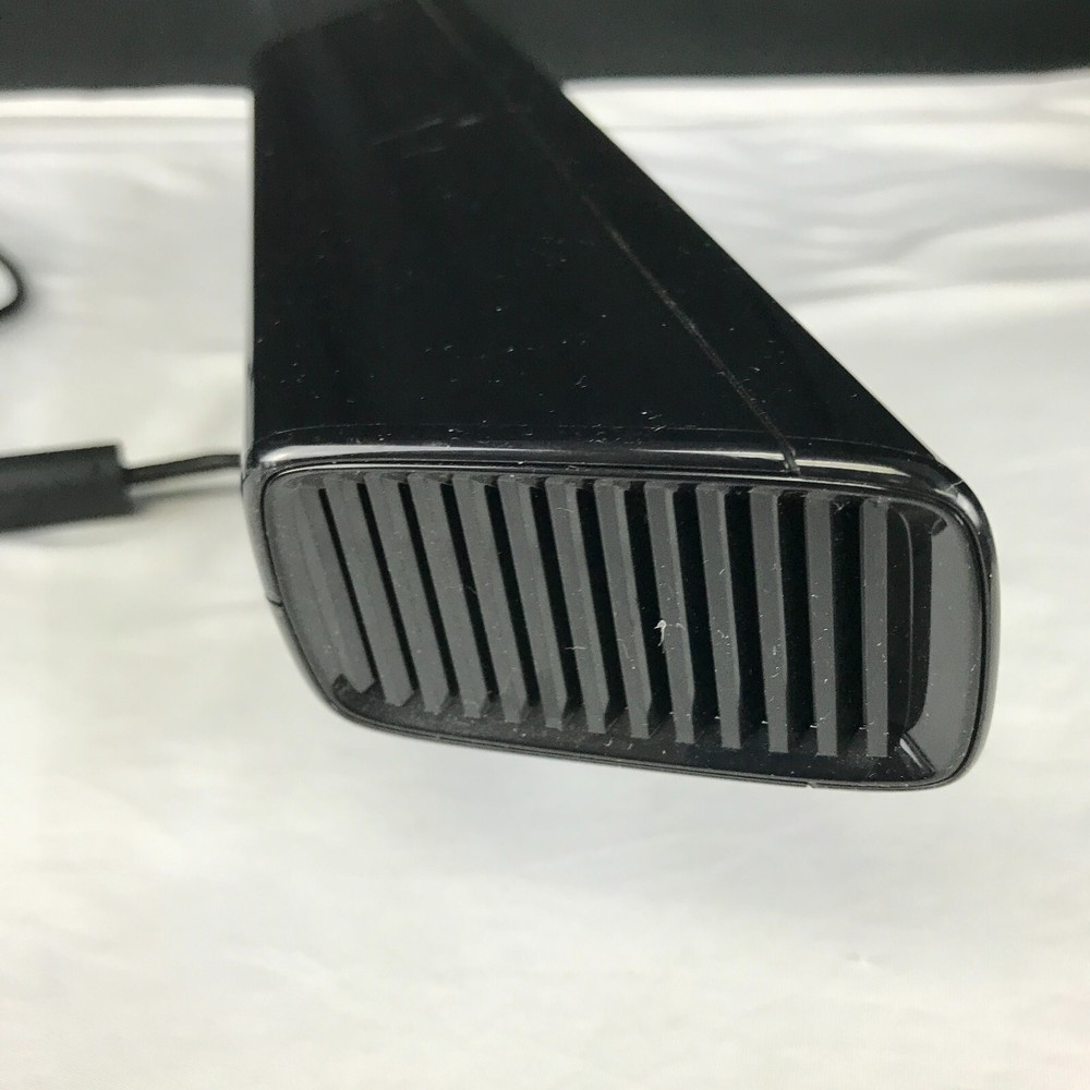 Microsoft Xbox 360 Kinect Sensor Model 1414 Black