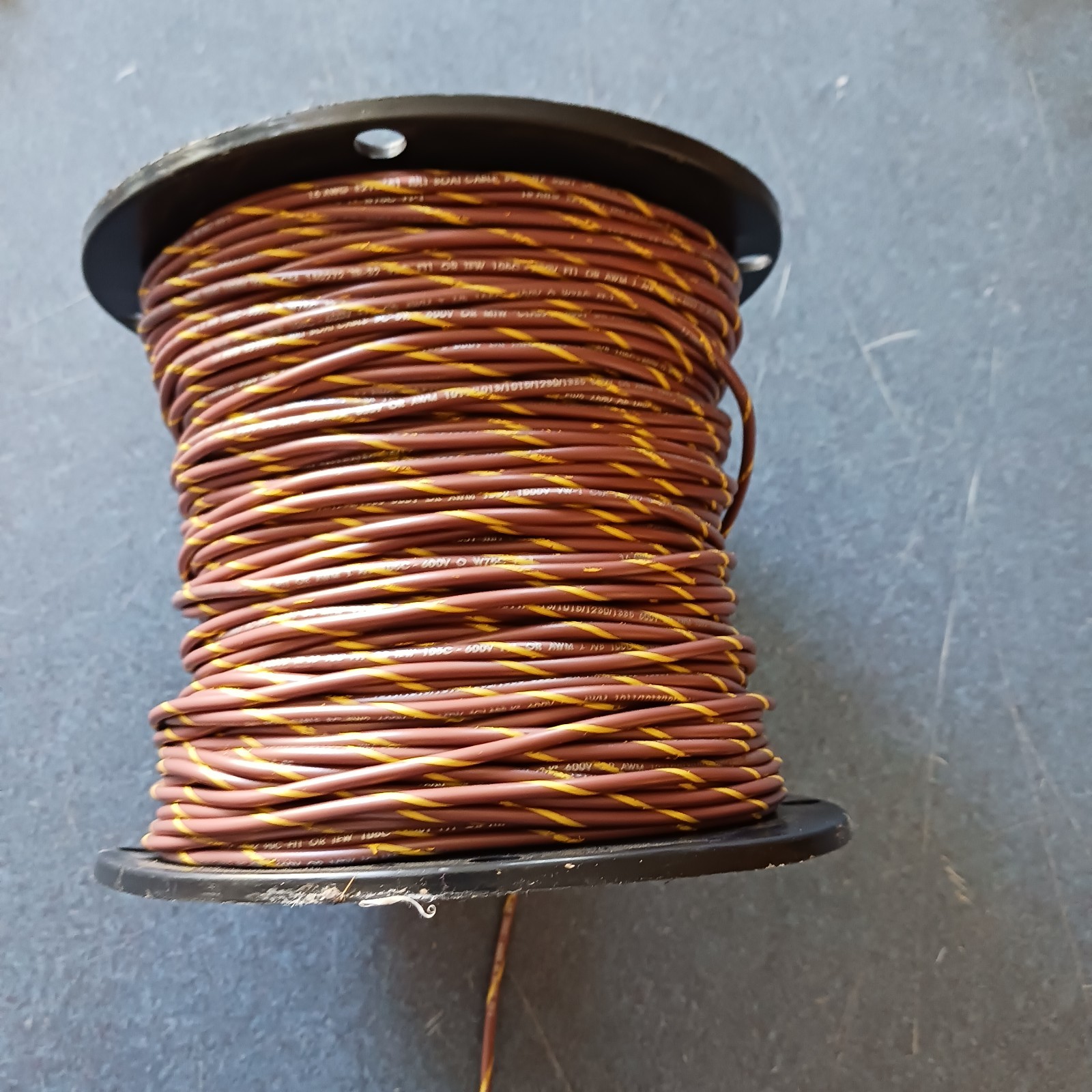 Houston Wire 16 AWG Brown w/Yellow Striped Wire  Boat Marine Tinned Copper 500'