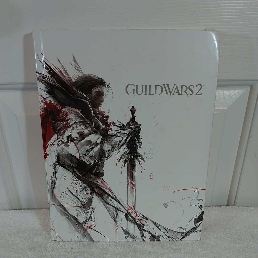 GuildWars 2 Strategy Guide Hardcover