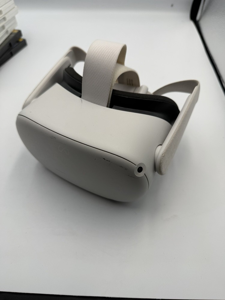 Meta Quest 2 - 64GB - Headset Only -