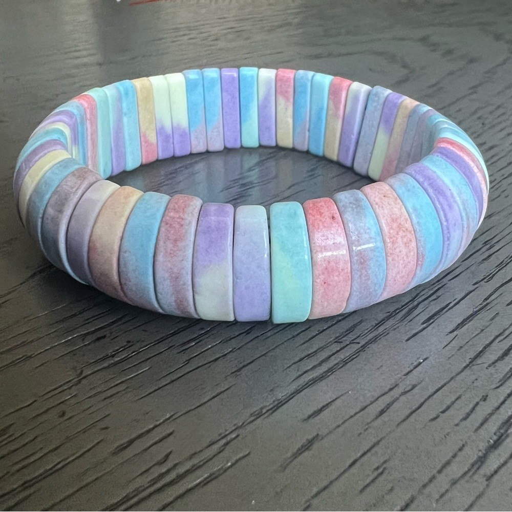 Rainbow stone soft bangle SIZE 6.75’