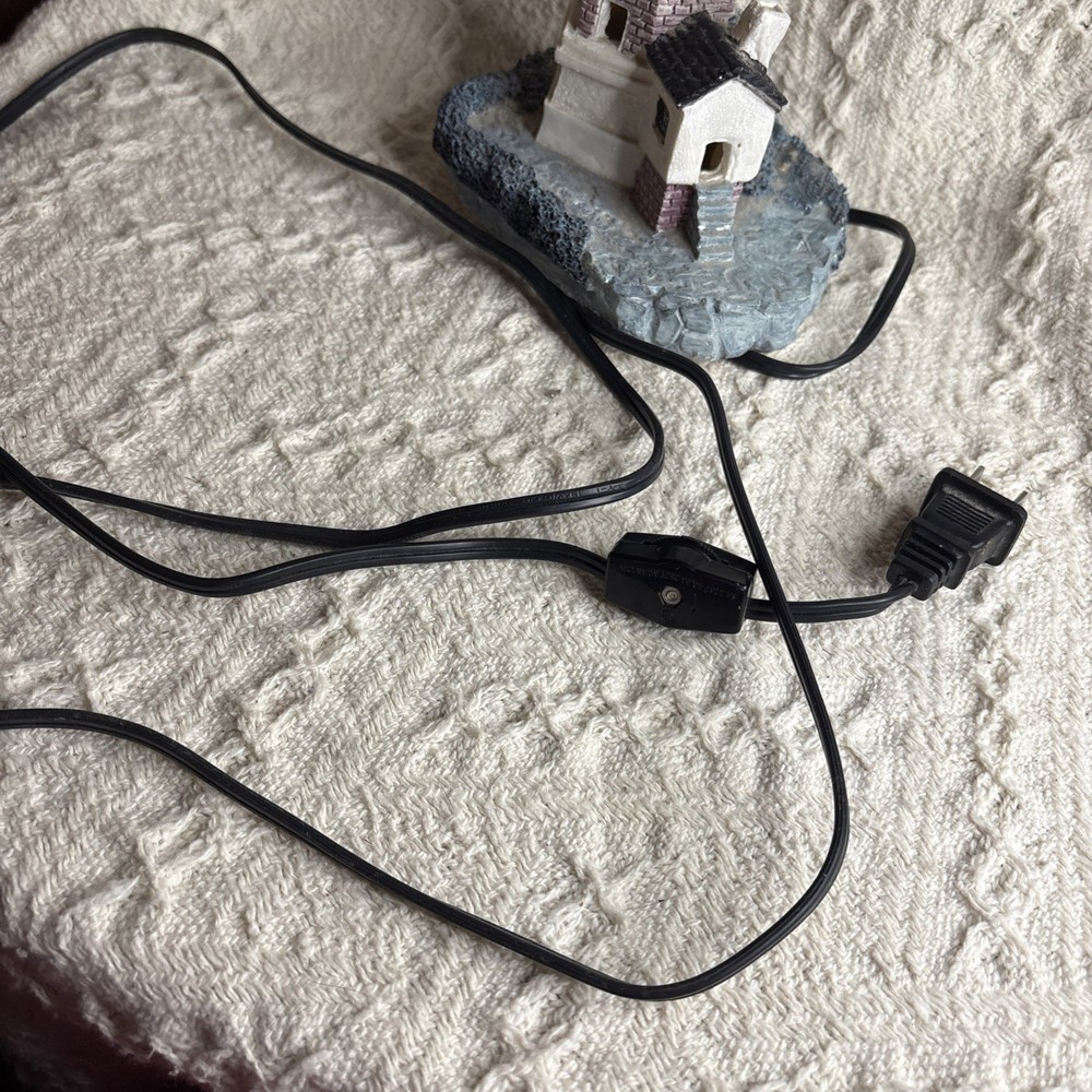 Lighthouse Night Light Needs A Bulb 6.5”