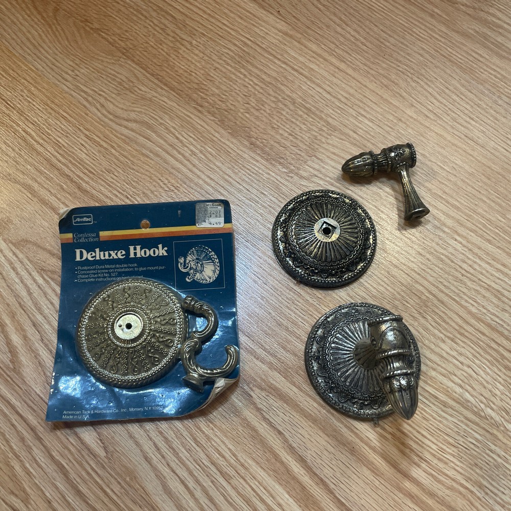 Hook & Candle Holders Amtec & Melard