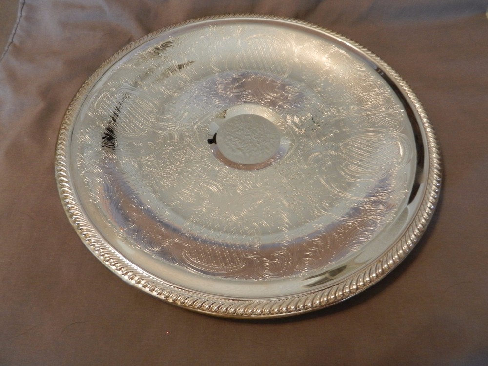 Vintage International Silver Co. Round Serving Platter Engraved, Scroll Edge (M)