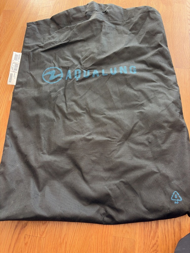 Aqualung Soul BCD, lightly used, size XXS