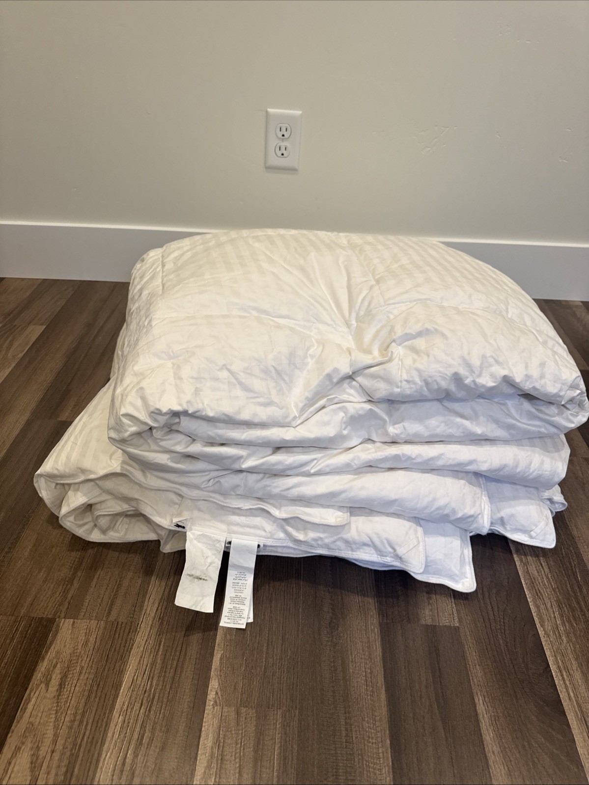 Pottery Barn Classic Down Duvet Insert - King/ Cal King