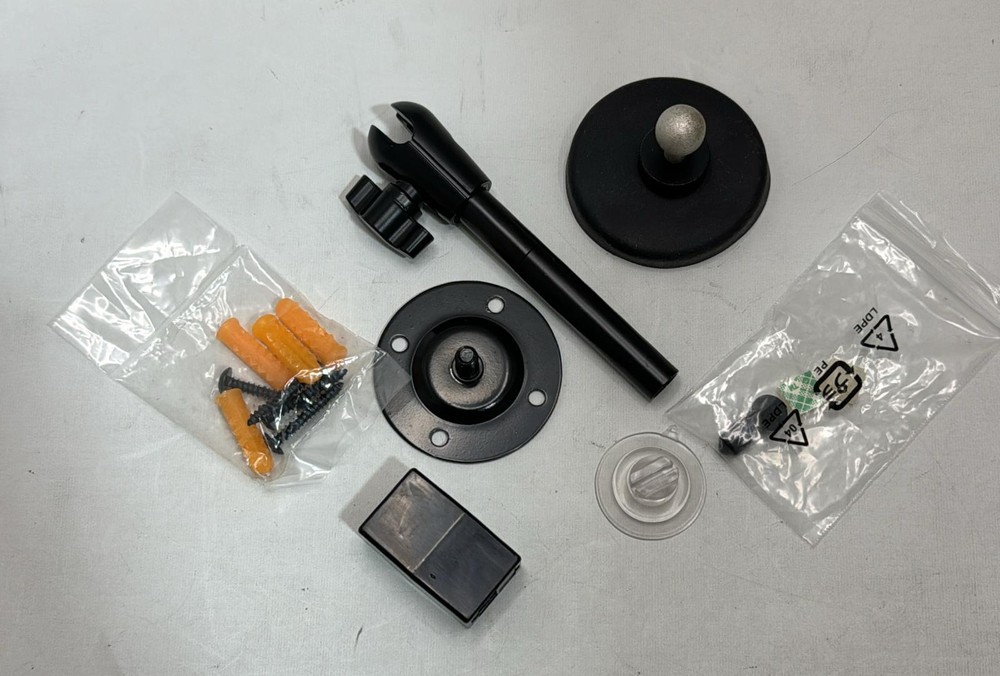 Logitech Alert 700n Security Camera Wall or Ceiling Mount  (IL/RT6-21815-ALER...