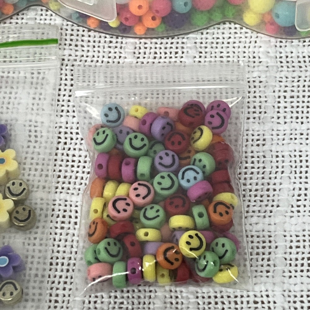Go Create Rainbow Beads ,Smiley Face Multi Color Beads,Flower Beads