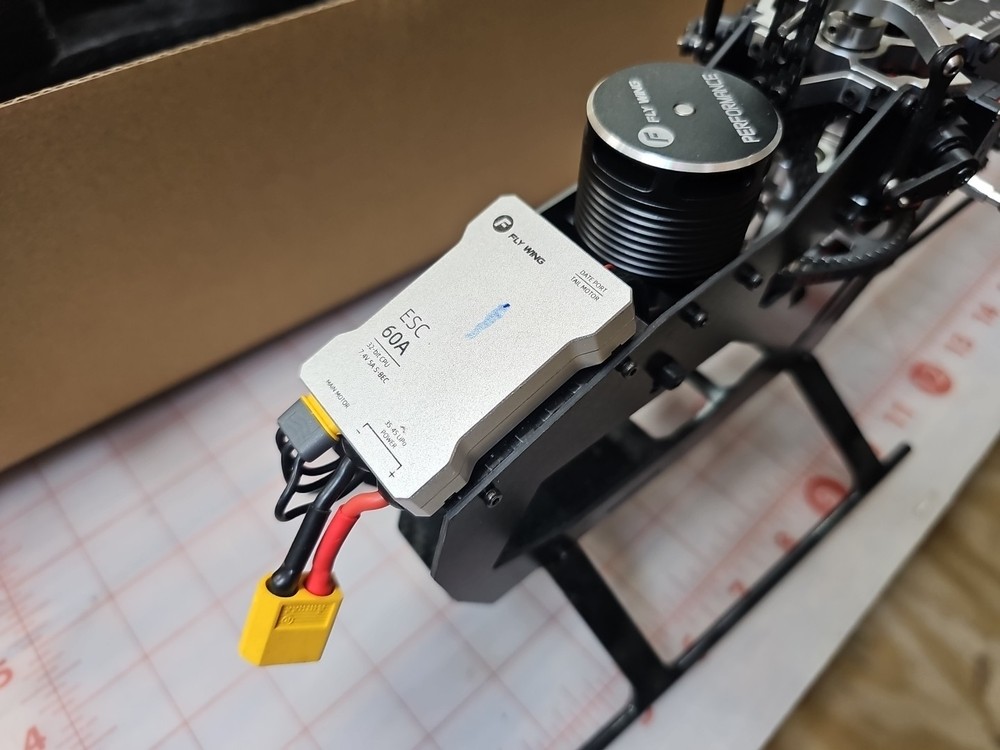 Fly Wing V2 Fw450 Heli. With Transmitter