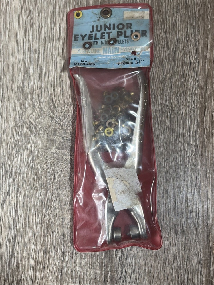 Maun Junior Eyelet Plier No 2470 5-1/2”