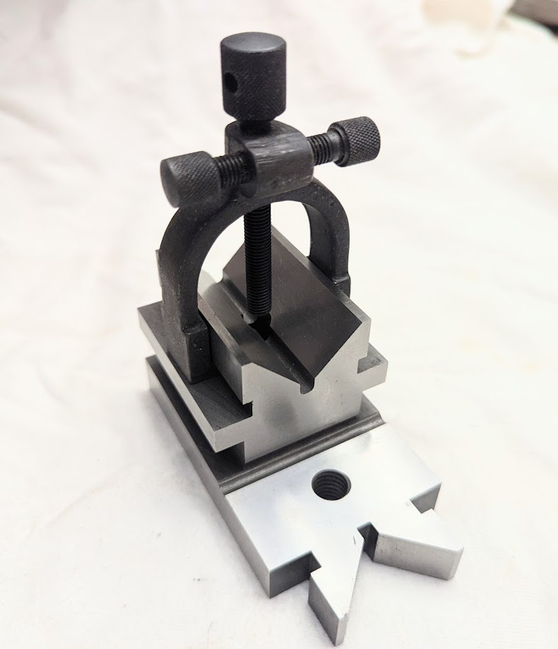 Brown & Sharpe 599-745 V-BLOCK & CLAMP