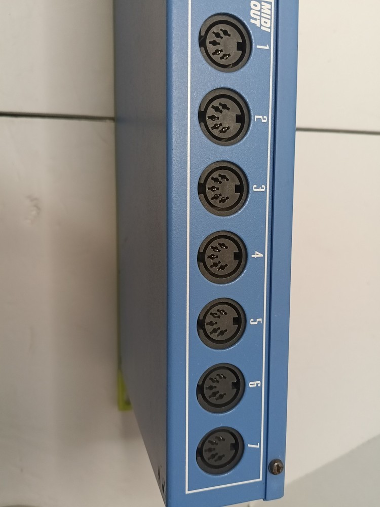 Midiman M-Audio / USB MIDISPORT8X8/S Rack Mount Midi Interface